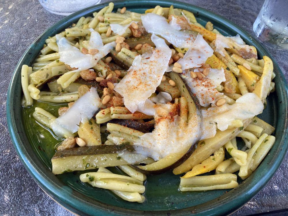 wtzucchinipasta.thumb.jpg.f33b8be485e7c22db01a5bf54b20c234.jpg