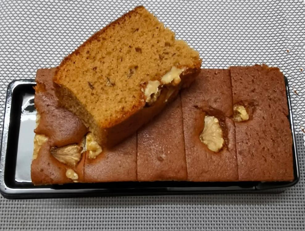 jujube  and walnut cake 红枣核桃糕.jpg