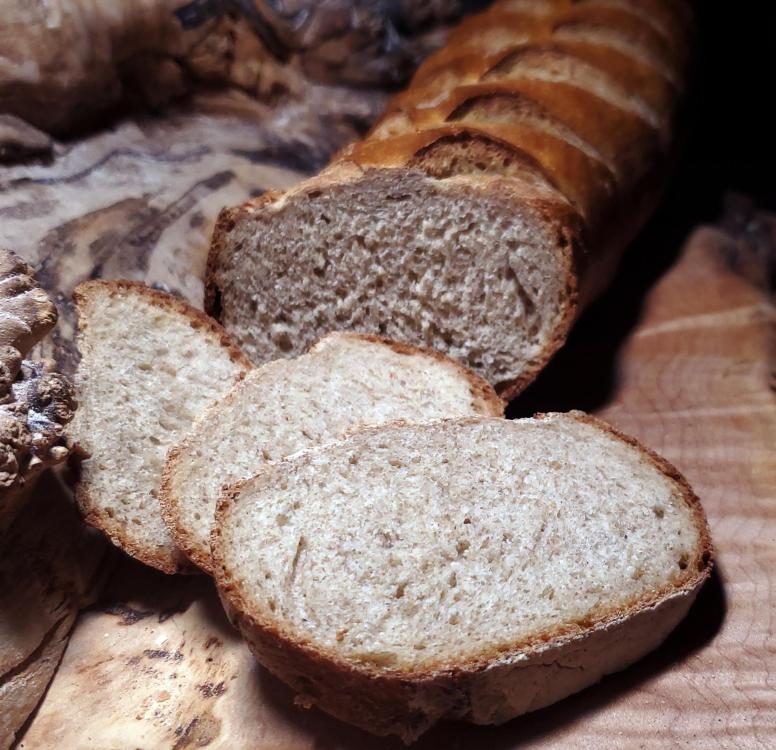 Light Rye Bread May 27th sliced May 28th, 2022 1.jpg