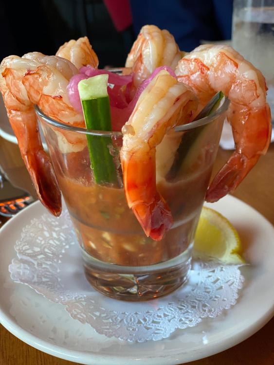 mewscocoktailshrimp.thumb.jpg.e6e202cff9898687a4759d6d2011f18b.jpg