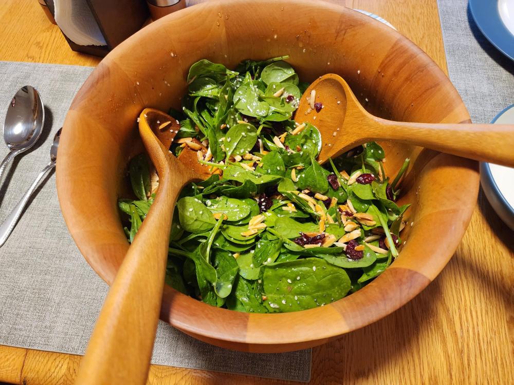 spinach salad.jpg