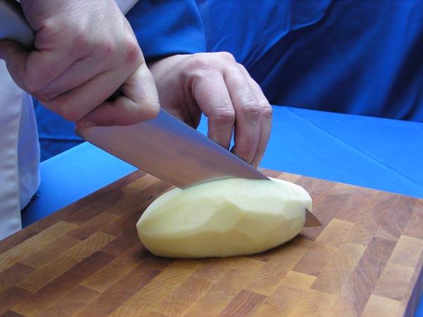 Tech Tuesday: Basic Knife Cuts – PETIT WORLD CITIZEN