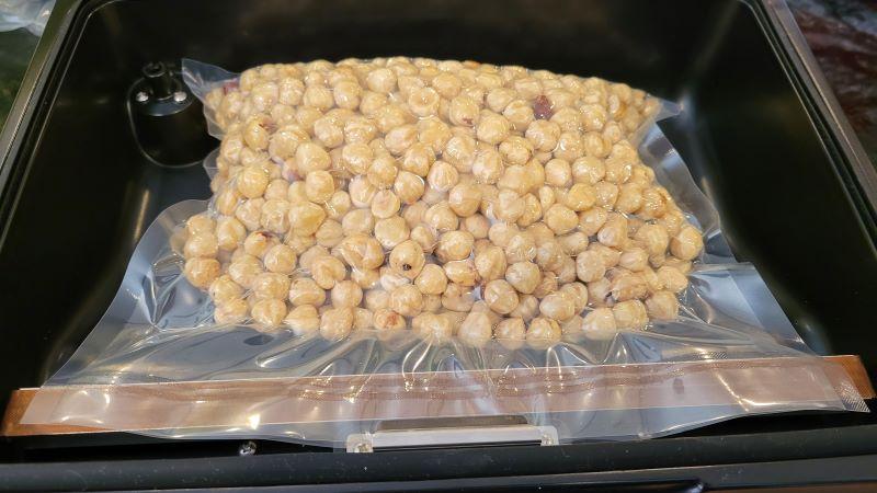 20230524_113916-hazelnuts-975grams.jpg.ccdf5fb6fd1fe8b8b0174f86796cd9f3.jpg