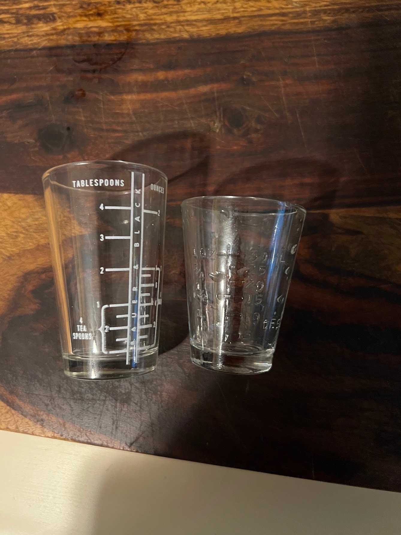 2 MEASURE n POUR 4oz Measuring Glasses Shot Glass tsp. Tbs. Oz. ml