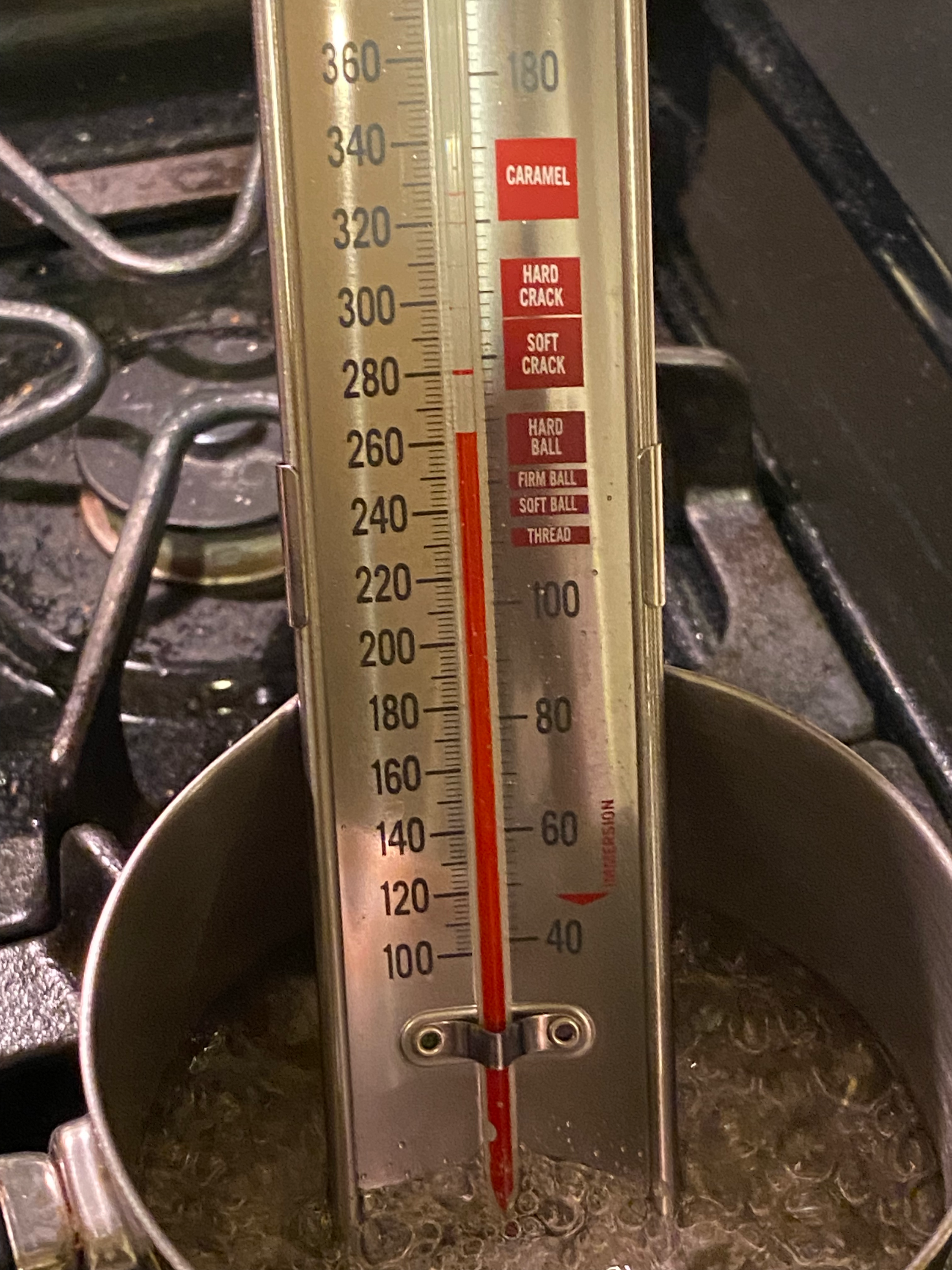 Is There a Difference Between a Candy Thermometer & a Meat Thermometer?
