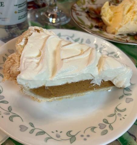 PumpkinPie2351.jpg.86cf3074a7888add0f1d5222f2f523b1.jpg