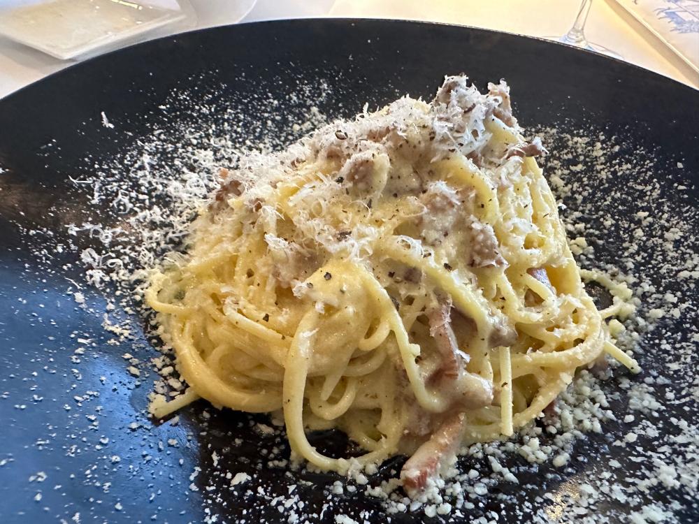 carbonara.thumb.jpg.7559b7807b35b8f6b37f4efafede381c.jpg