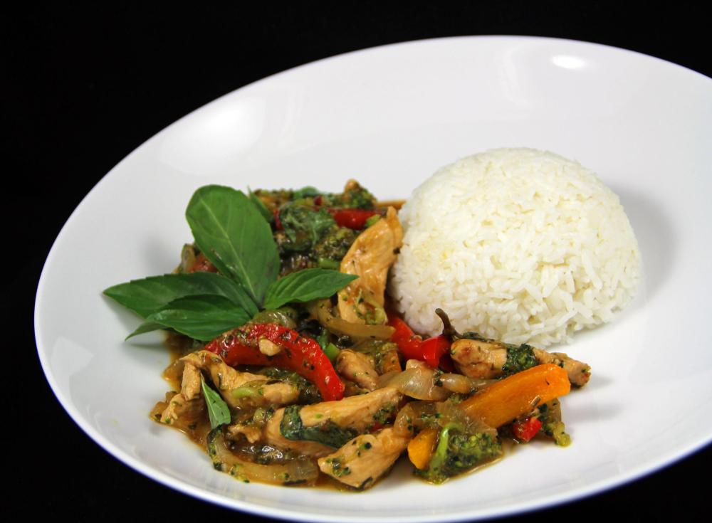 chickenbasilpepperstirfry.thumb.jpg.20b32b9dd1d5347d44cf75789a852178.jpg