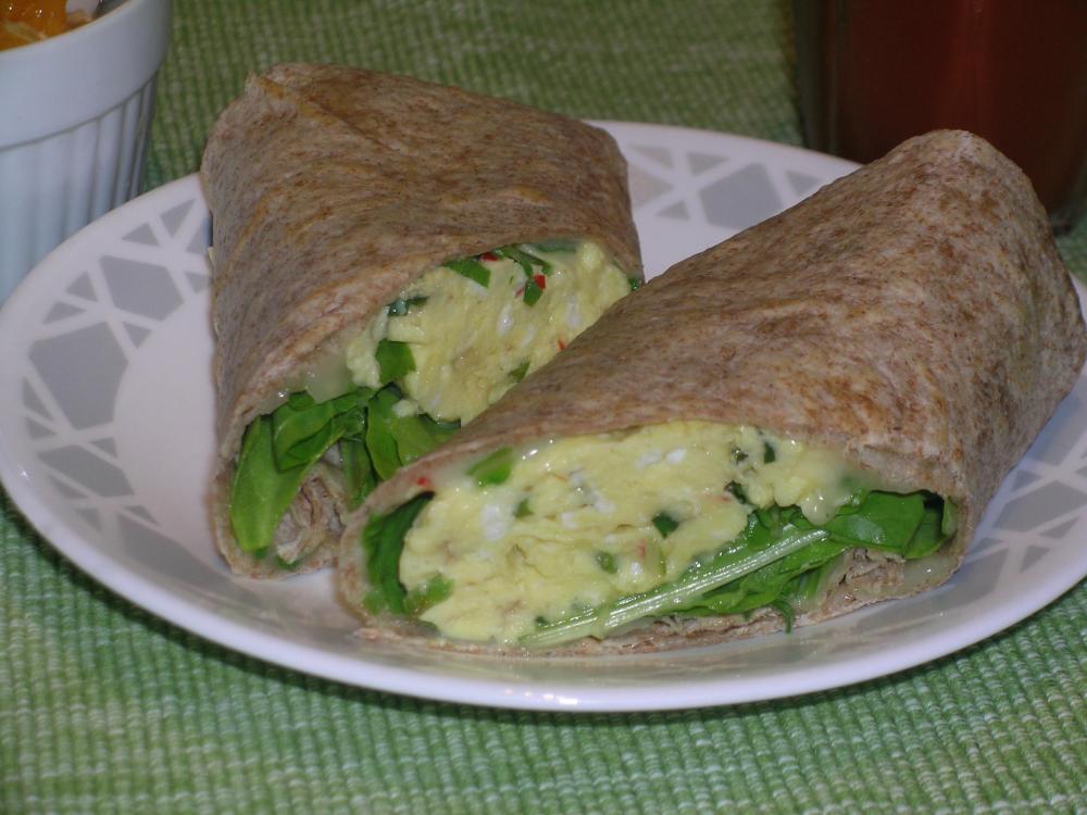 EggShishitoThaiScapesGreenOnionTopsPepperJackandBabyChard.thumb.JPG.0efb731f6499a61996c76daa4f6f2caf.JPG