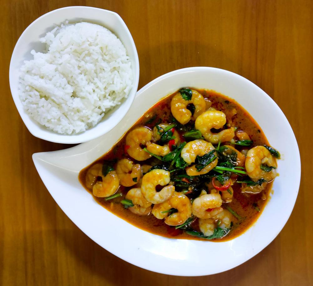 Redcurryshrimp.thumb.jpg.ae2f86bdd07ee997941d9e4c5733a468.jpg