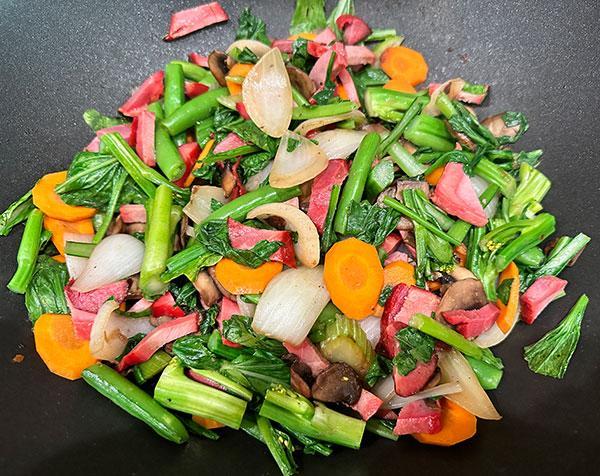 stir-fry48.jpg.74078782bbc3dda460c1bc1042f5ad3f.jpg