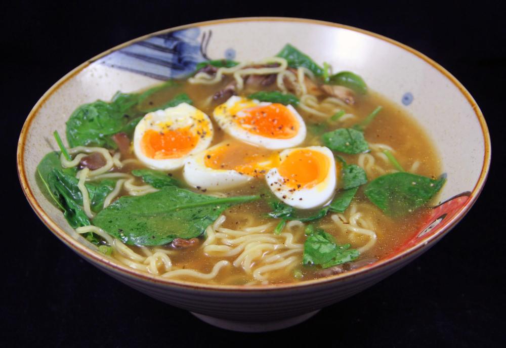 ramen.thumb.jpg.7523b9b016144c3c3c851cc6e066fde1.jpg