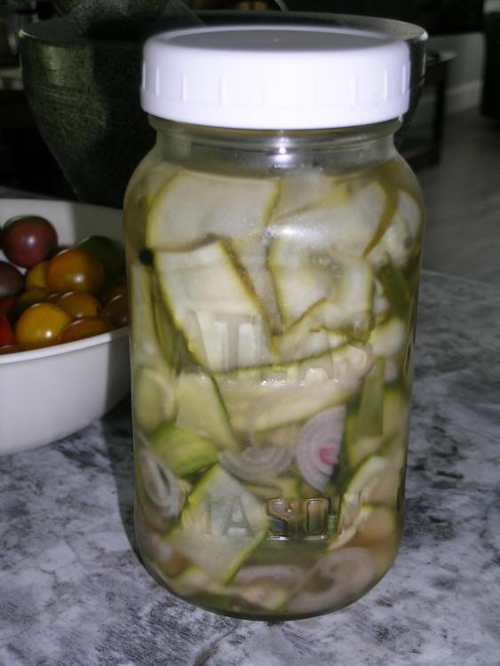 PickledZucchiniRibbons.thumb.JPG.91970ef479a2dc6526128c1b28663a3c.JPG