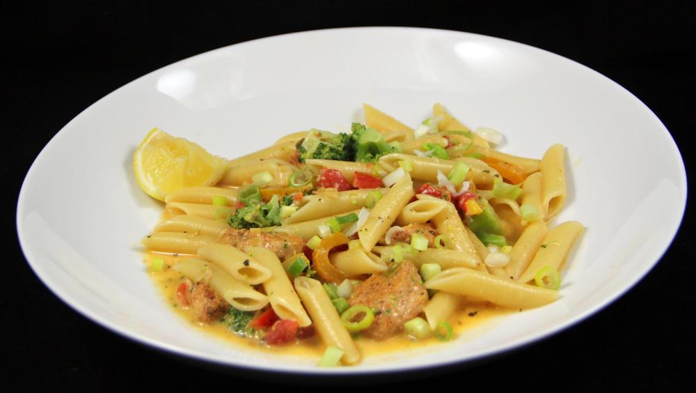 cajunchickenpasta.thumb.jpg.bccfb899adf6dcd7aa23c3e972e59653.jpg