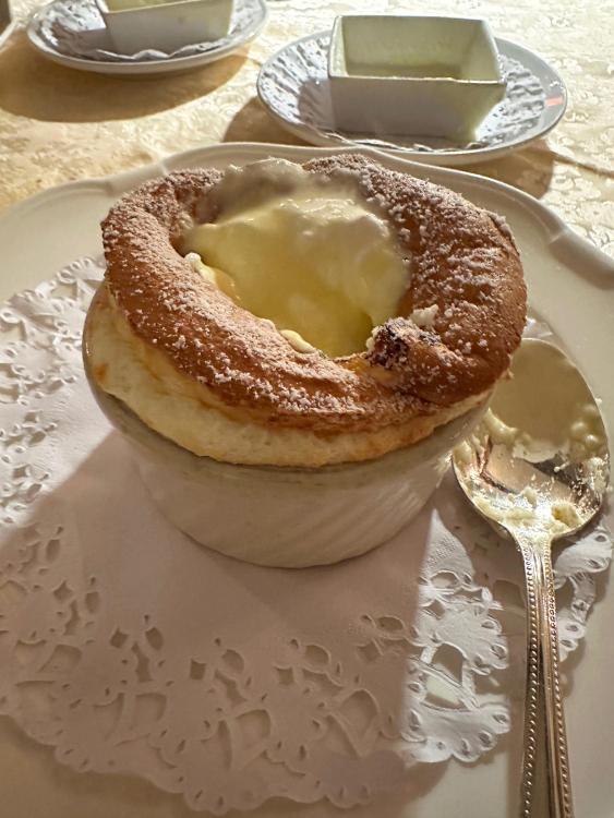 lemonsouffle.thumb.jpg.71fc8f001d127123886531695c56561a.jpg