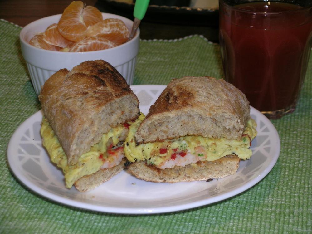 EggShrimpThaiChiliandHerbsonBaguette.thumb.JPG.a0105f9038a63ebb1291678f370b4c0b.JPG