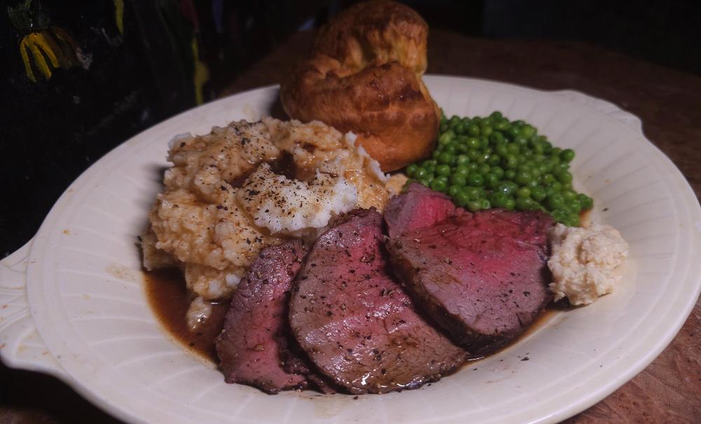 TopSirloinRoastBeefDinnerJanuary28th2025.thumb.jpg.cb8f4565c6a12bdb2226986e08f9ac90.jpg