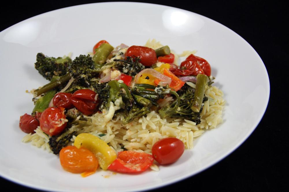 roastedsheetpanveggies.thumb.jpg.8f336a446c3c52bb5c1f7a6b6ac507d9.jpg