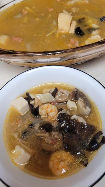 HotSoursoup.thumb.jpg.7b01b59c48845677d0a6d6b0ea967282.jpg