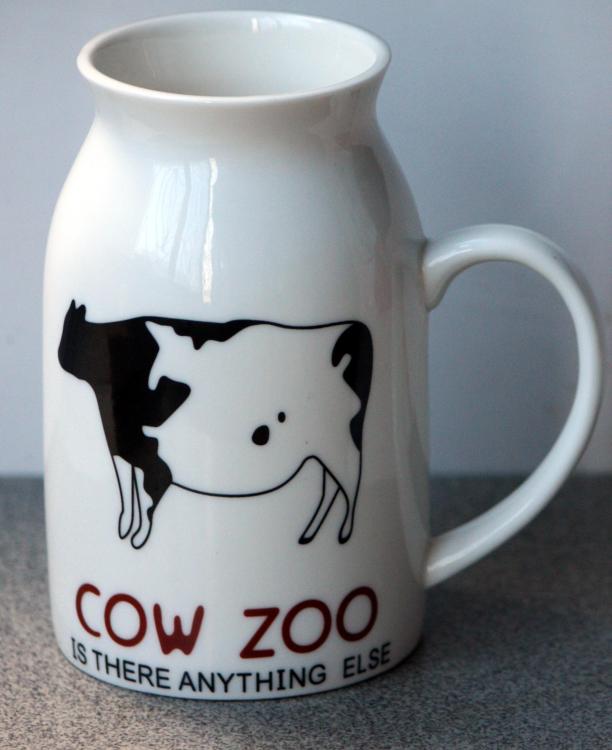 cowzoo.thumb.JPG.22e46f64e293be7cbe0d15a6711dbcec.JPG