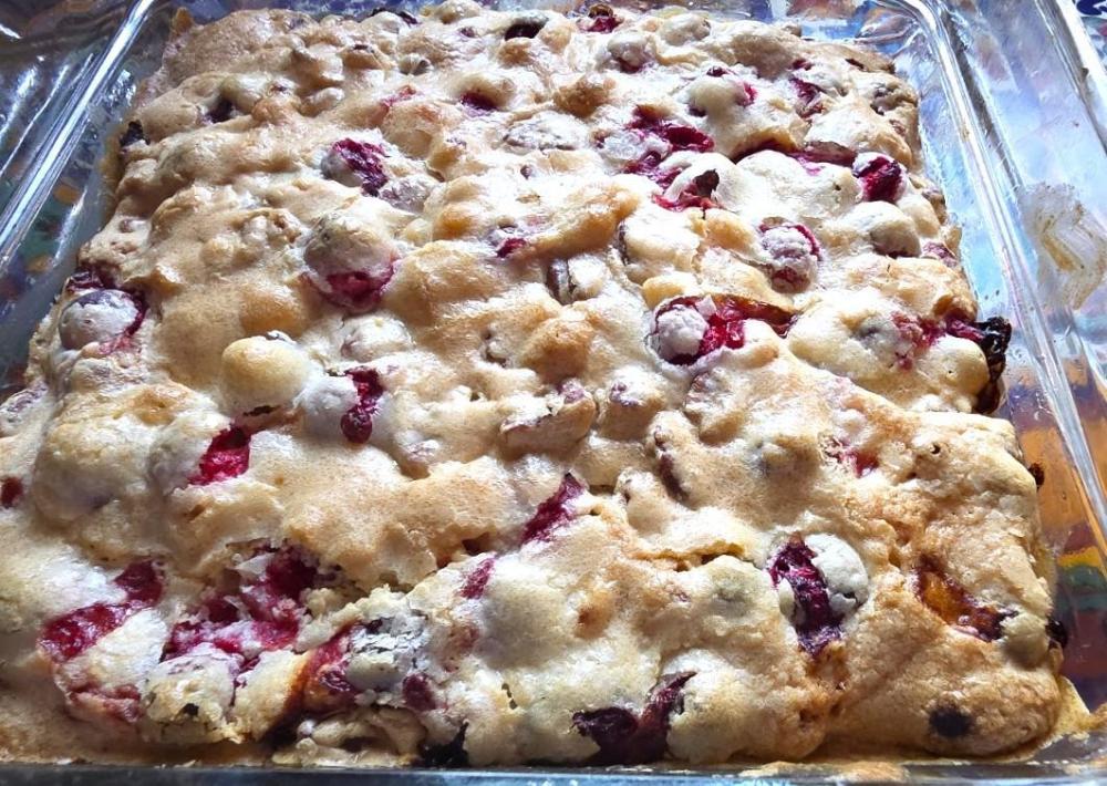 cranberry squares.jpg