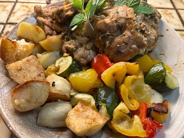 Harissa and Yogurt CHickenb 0898.jpg